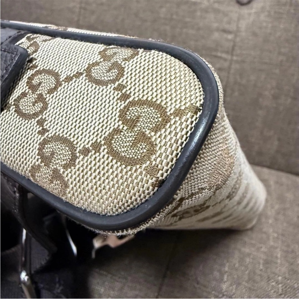 Gucci Beige and Brown Belt Bag - Picture 8 of 16